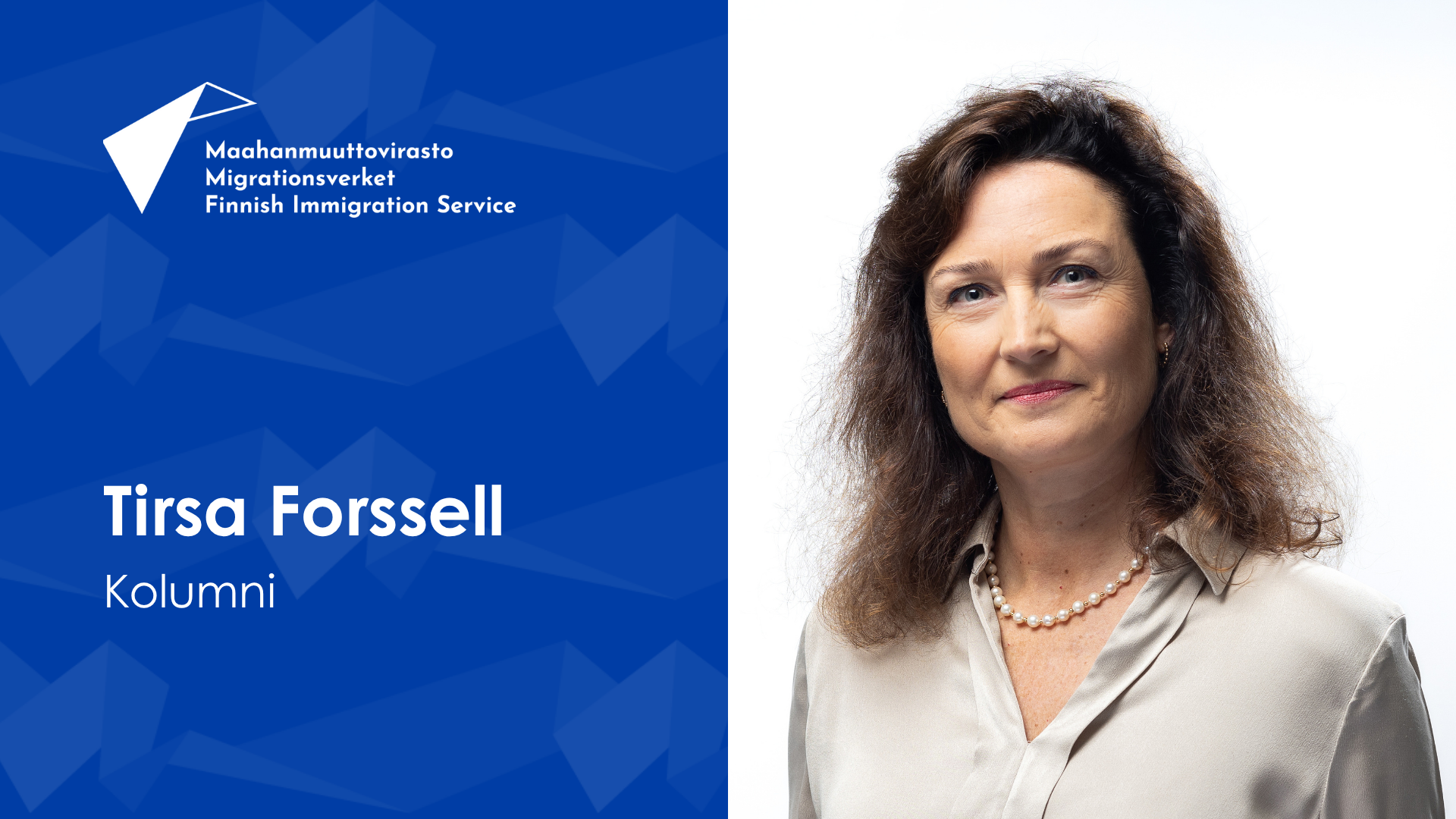 Oikealla Tirsa Forssellin kasvot. Vasemmalla teksti: Kolumni Tirsa Forssell.